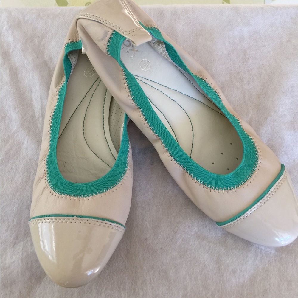 Geox Ballerina Flats White with Aqua Green